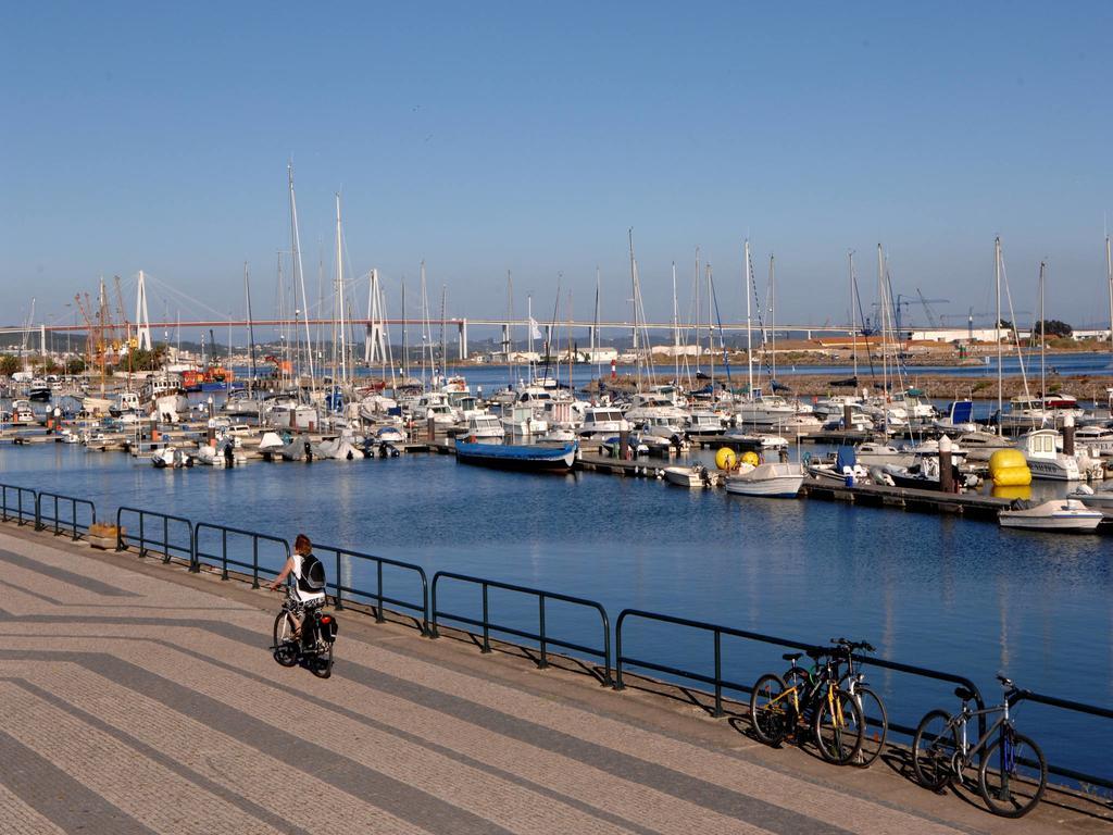 Marina Charming House Hotel Figueira da Foz Kültér fotó